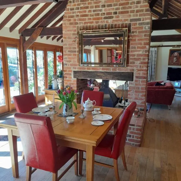 Wisteria Barn, hotel v destinaci Harleston