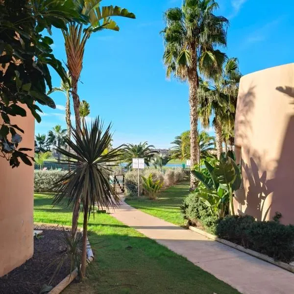 Mar Menor Golf Resort, Fitnes, Tennis, wellness, Security!, hotel in Los Martínez