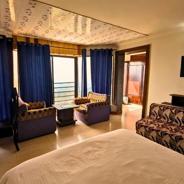 Grand Heights Hotel, hotel a Murree