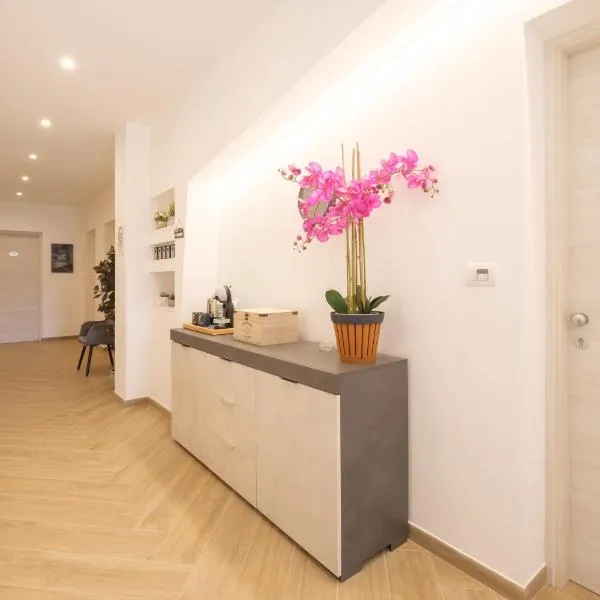 MaJaMy house, hotel in Olbia