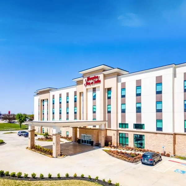 Hampton Inn & Suites Dallas/Plano Central, hotel v destinaci Plano