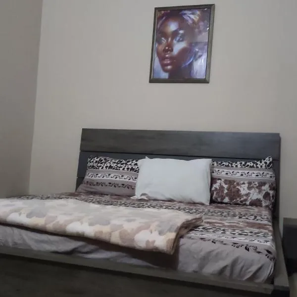 Chez Mamanta, hotel in Saint-Louis