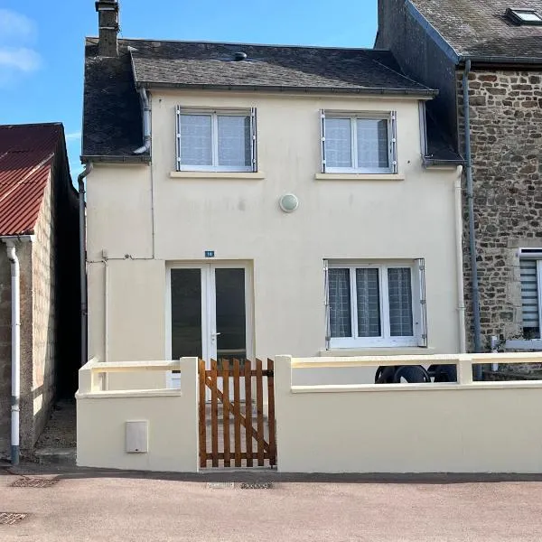 MAISON DE VILLE, hotel v destinácii La Haye-du-Puits