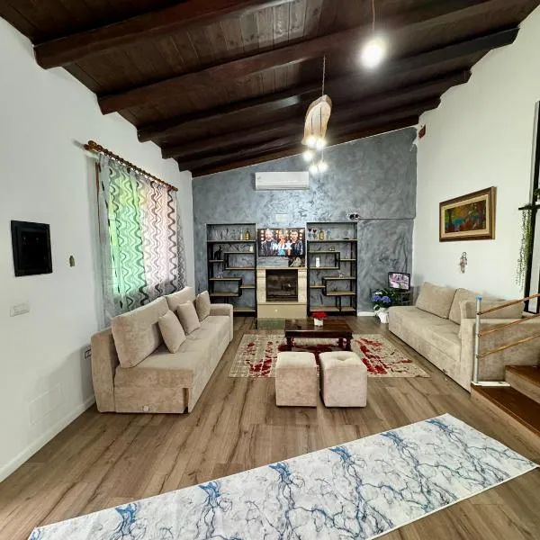 Raffaello's Villa, hotel in Vlorë