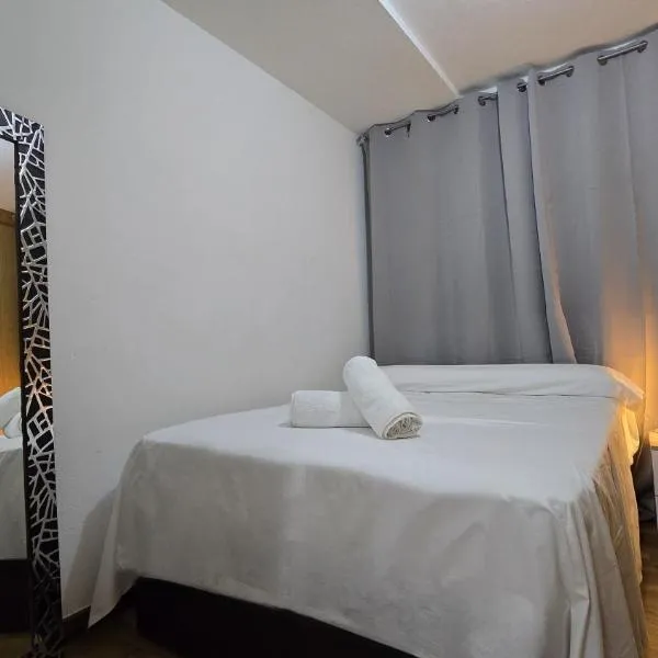Apartamento Verín-Chaves con parking, hotel Verínben
