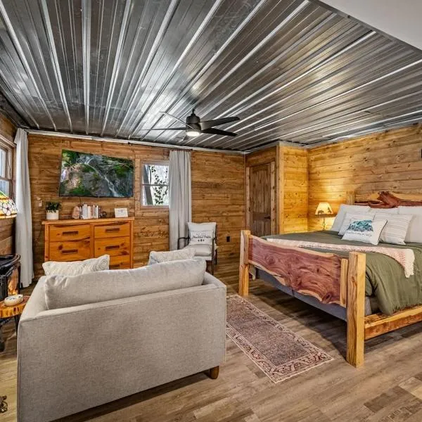 Little Mountain Hide Away, hotel v destinaci Ellijay