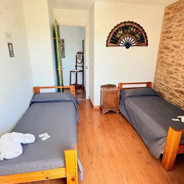 Pensión y Albergue Matias Locanda, hotel in Sarria