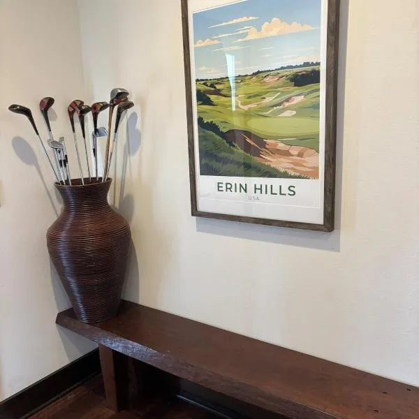 Erin Hills Area Perfect Retreat, hotel in Rubicon
