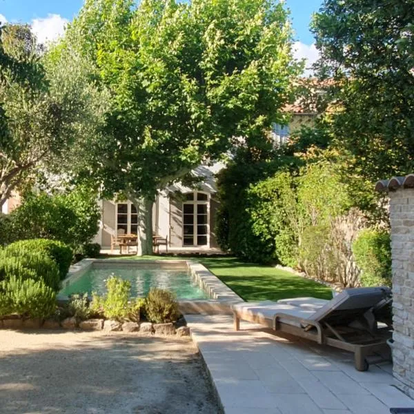 Maison d'hôtes La Bastide de Patou, Suite de 2 à 6 personnes, hotel v destinaci Marseille
