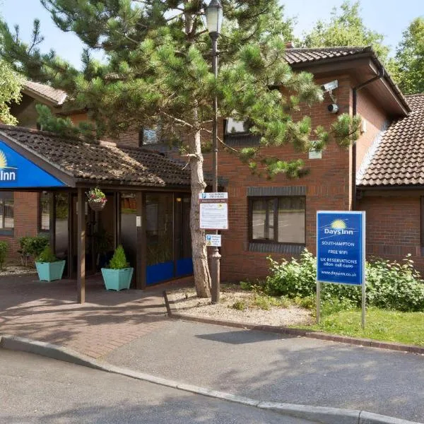 デイズ イン サザンプトン ロウンハムス（Days Inn Southampton Rownhams）、サウサンプトンのホテル