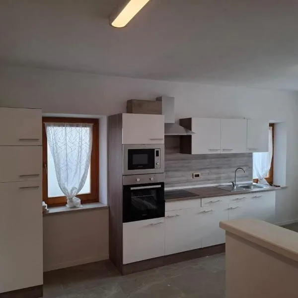 Casa Martini，Pelos的飯店