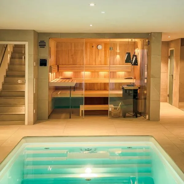 Dreamapartment La Vigna "White Suite" mit eigenem Indoorpool, Sauna & Grillhütte, hotel v destinaci Weil am Rhein