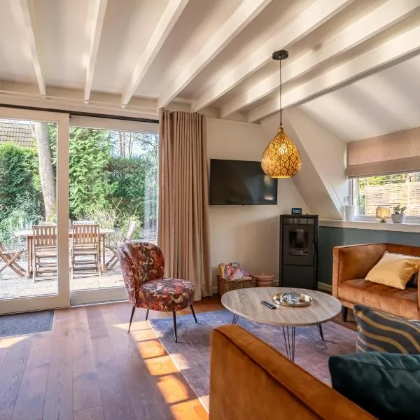 Boshuisje Rekem - Azure, Hotel in Lanaken