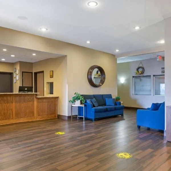 Comfort Inn & Suites, hotel v destinaci Pittsburg