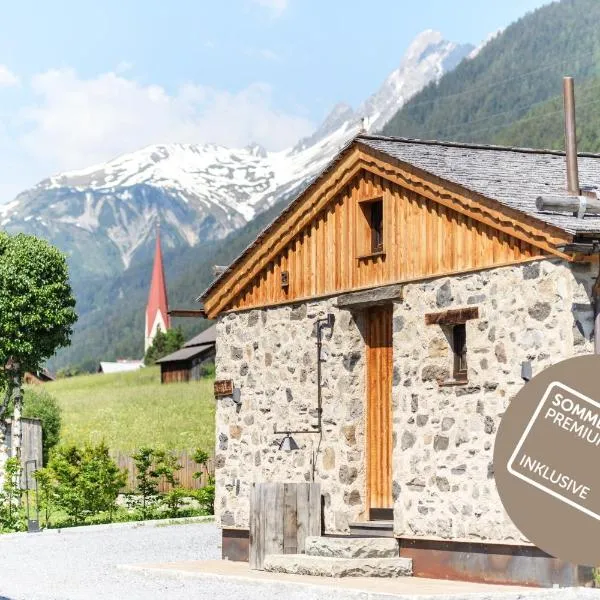 ArlBerglife Ferienresort, hotel v destinaci Pettneu am Arlberg