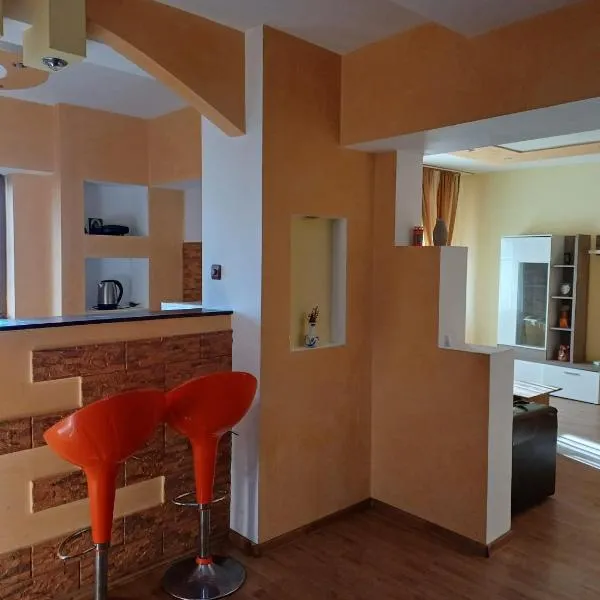 Central Lovely Apartment Craiova, hotel v destinaci Craiova