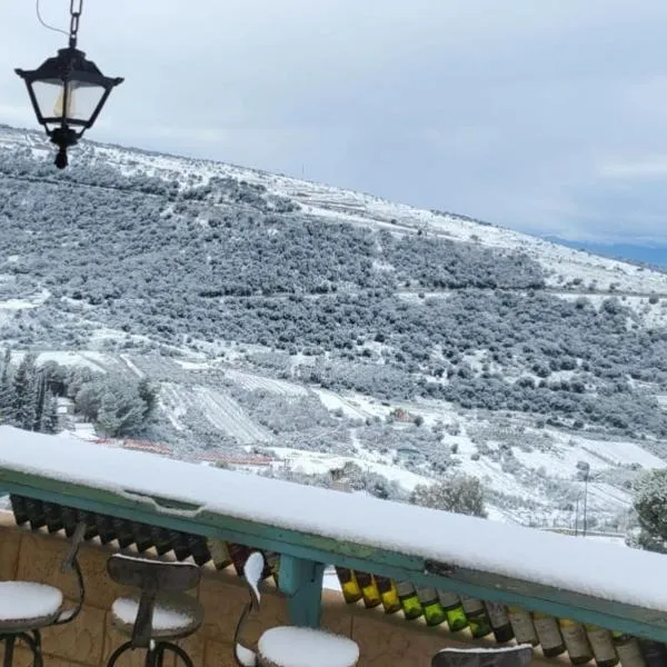 צימר old school, ξενοδοχείο σε Ein Kinya