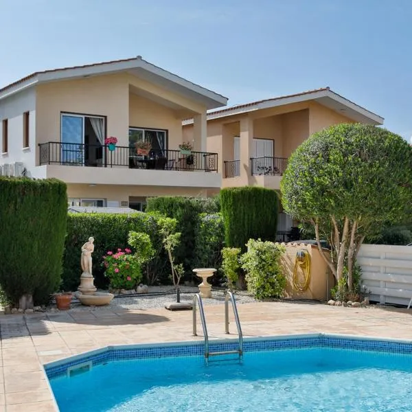 The Marilouize Apartment、ペイヤのホテル