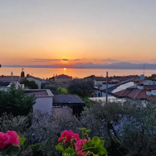 CasaTitti 2 - Bardolino, готель у місті Бардоліно