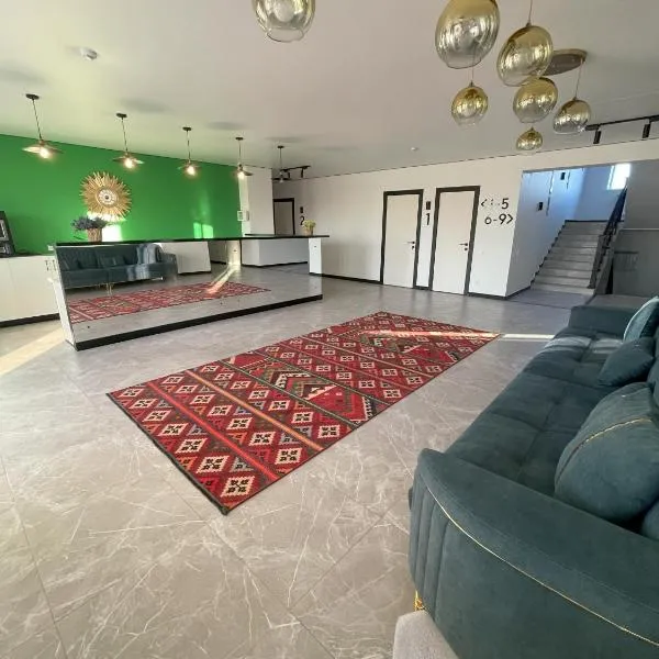 Aq Jol, hotel en Uralsk