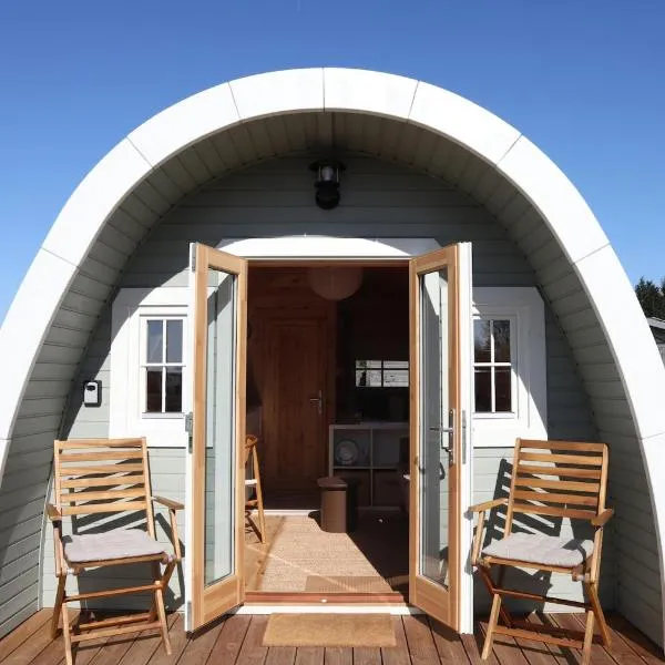 Huisje Vigga - knus houten tiny house, hotel in Anloo