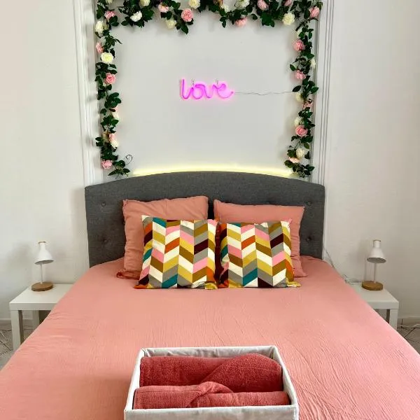 ValenStay - Cosy Love - Anzin - Netflix, hotel v destinácii Anzin