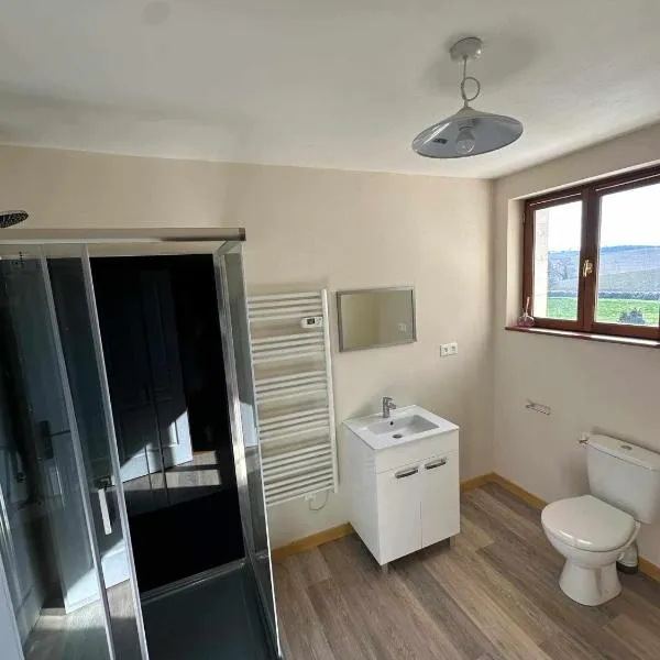 Le Clos de Bourdeilles chambre 2 avec wifi, hotel em Brantome en Perigord