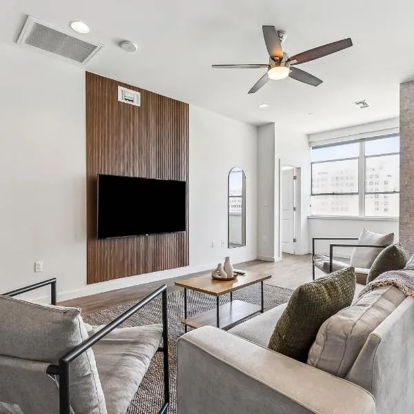Entire High-Rise Apartment - 2BD, hotel v destinaci Baton Rouge