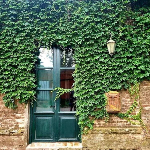 Casa del Correo, hotell i Duggan