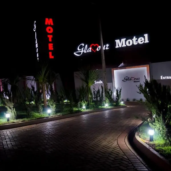 Motel Glamour, hotel v destinaci Maringá