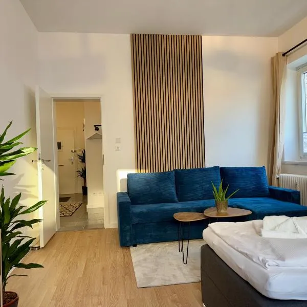 Modernes Apartment 6 Personen Zentral 65qm WLAN gehobene Ausstattung, hotel di Hannover
