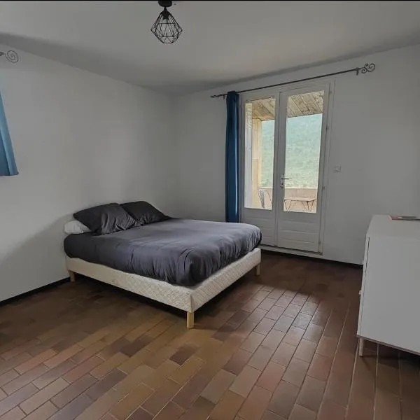 Hostel du Canyon, hotel v destinaci La Palud sur Verdon