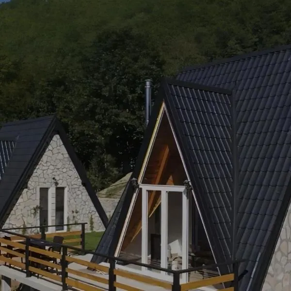 Pjesnikova Dolina, hotel v destinaci Mojkovac