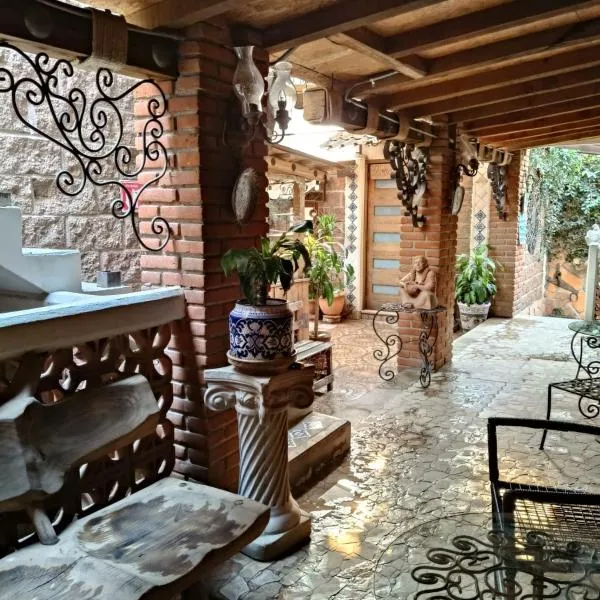 Hostal Refugio, отель в городе Санкторум