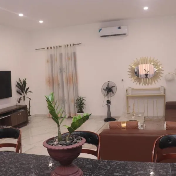 Gabon Happiness House, hotel in Libreville