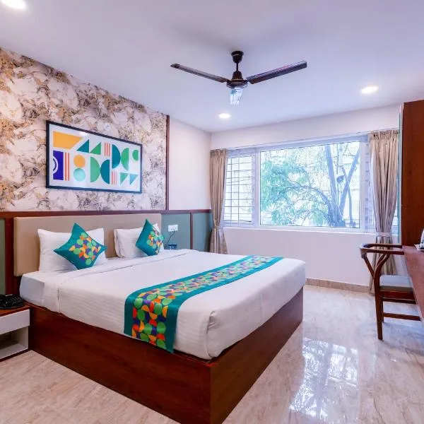 Treebo Emirates Suites Indiranagar, hotel in Bangalore