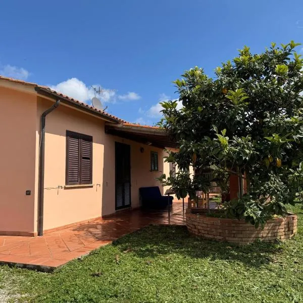 Il Vecchio Casale, hotel v destinaci Porto Azzurro