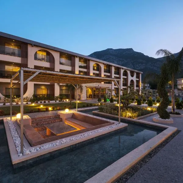 Monk Resort Hotel Beldibi, khách sạn ở Kemer