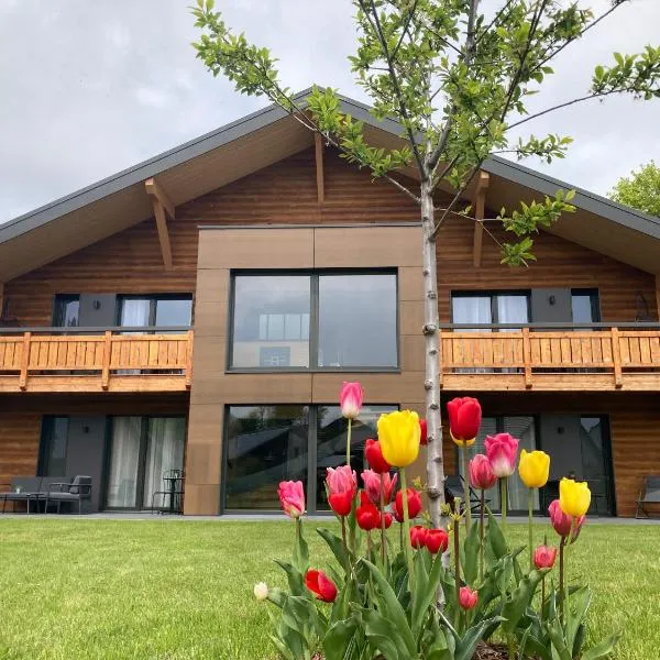 Boutique Hôtel - Notre Chalet – hotel w mieście Les Fourgs