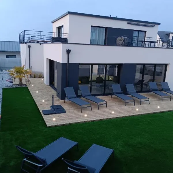 Villa Ty Varcq, hotel v destinaci Locquirec