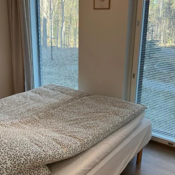 Helsinki Airport Apartment, viešbutis Vantoje