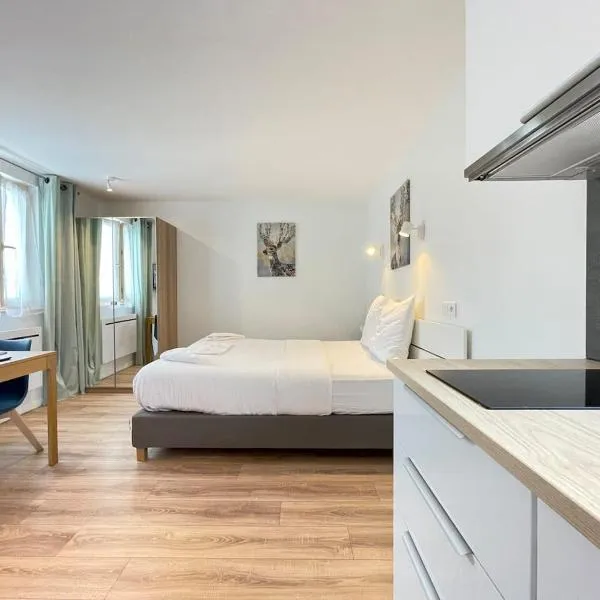 Le Cosy Corbeil Studio RER D 700 m Parking, hotel v destinácii Corbeil-Essonnes
