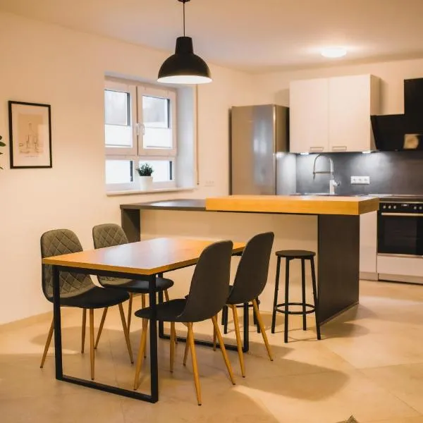 HUGOS Design Apartment am Waldrand - ruhig & modern, Hotel in Bensheim