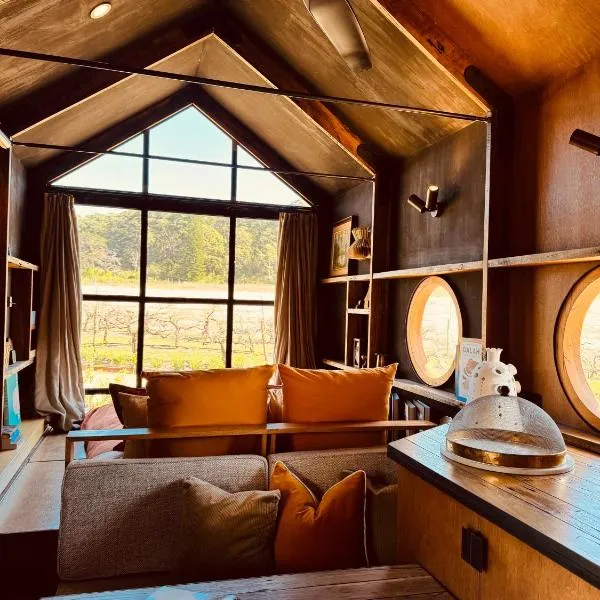 B Farm, viešbutis mieste Bobs Farm