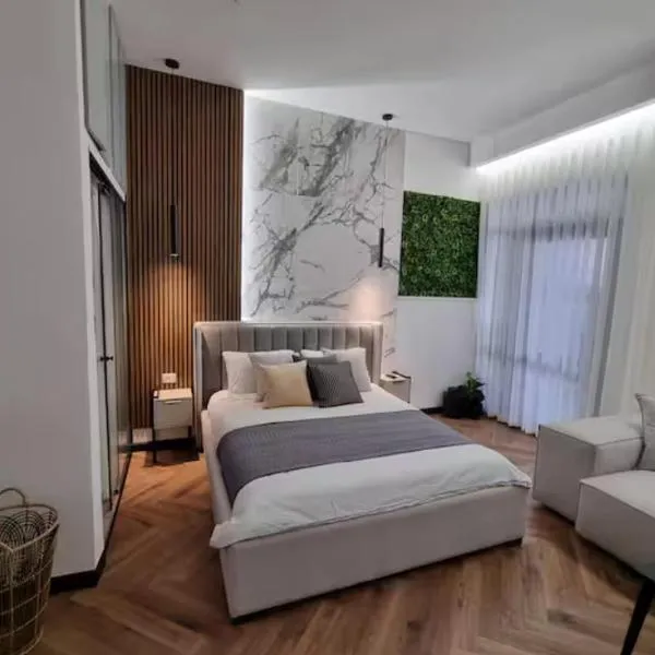 Sea Suites - סוויטות מהממות עם מרפסת ליד המרינה באשקלון, hotel v destinaci Aškelon