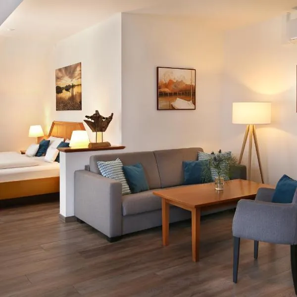 Gasthof zur Post Oberwirt, hotel in Chieming