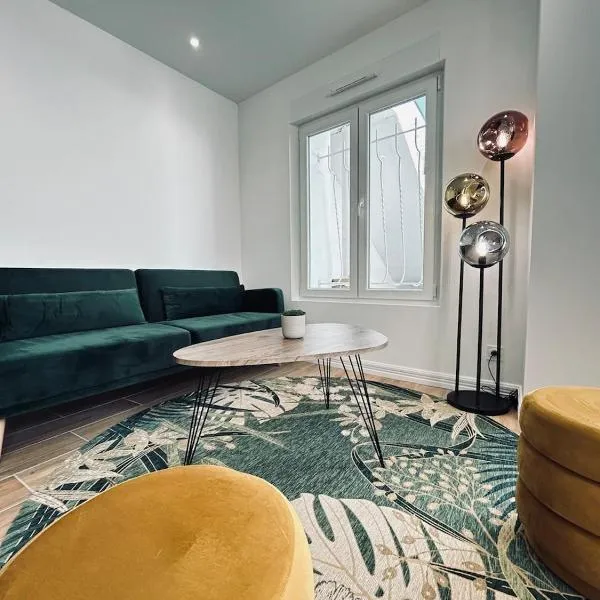 1 lenoir cocon romantique avec jacuzzi au centre, hotel in Reims