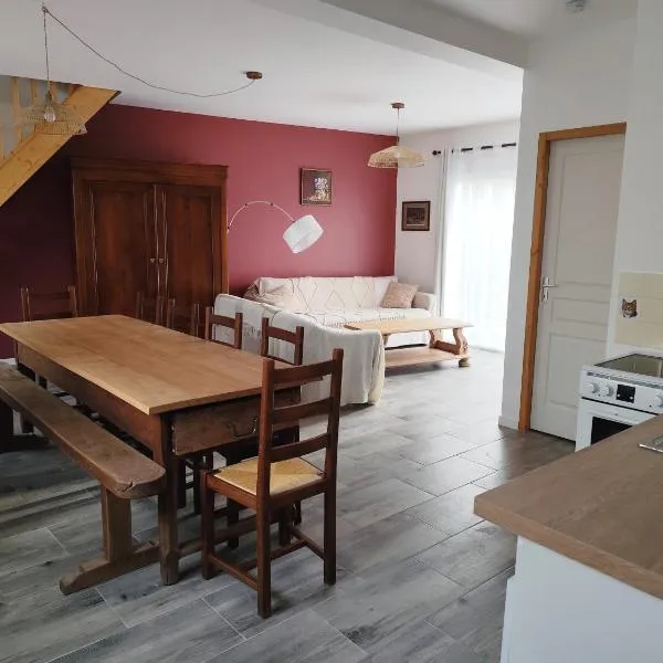 Gîte Les Marettes, hotel em Beaudéduit