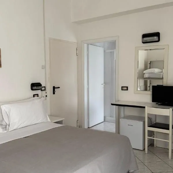 Hotel Ambassador Room Only - Self Check-in, hotel in Cattolica