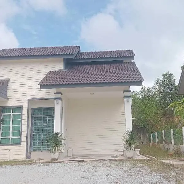 Homestay Al Ayyubi Medan Jaya, hotel v destinaci Marang